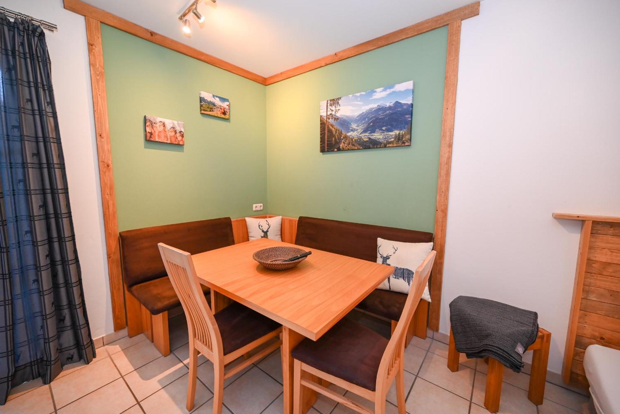 Panorama Apartments Bruck By All In One Apartments 弗希安德格洛可尼 外观 照片